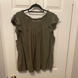 Torrid sleeveless blouse